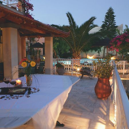 Aquarius Exclusive Hotel - Breakfast And Meal Included Heraklion Exteriör bild