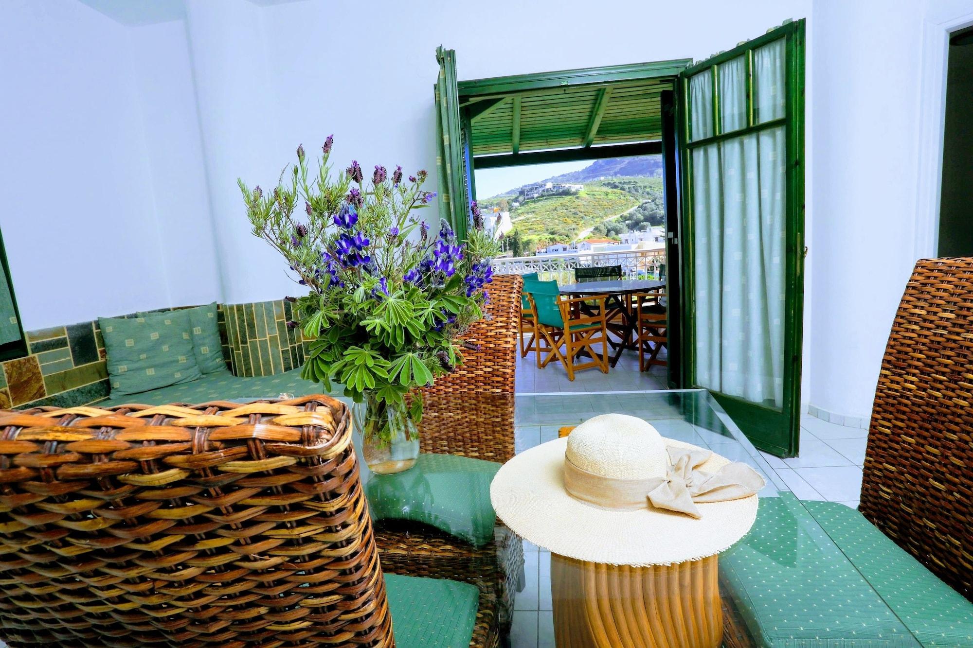 Aquarius Exclusive Hotel - Breakfast And Meal Included Heraklion Exteriör bild