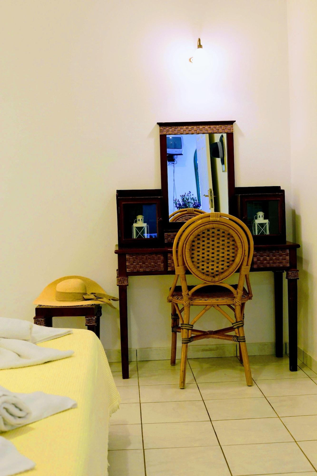 Aquarius Exclusive Hotel - Breakfast And Meal Included Heraklion Exteriör bild