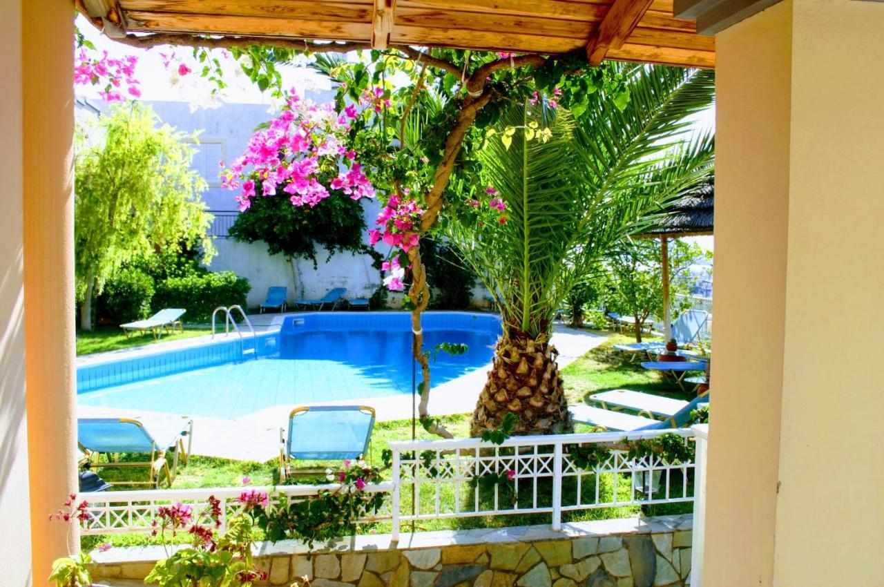 Aquarius Exclusive Hotel - Breakfast And Meal Included Heraklion Exteriör bild