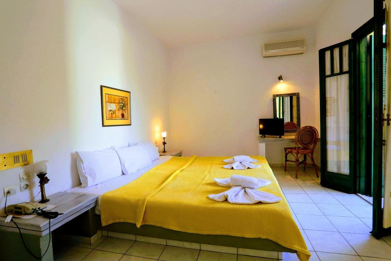 Aquarius Exclusive Hotel - Breakfast And Meal Included Heraklion Exteriör bild